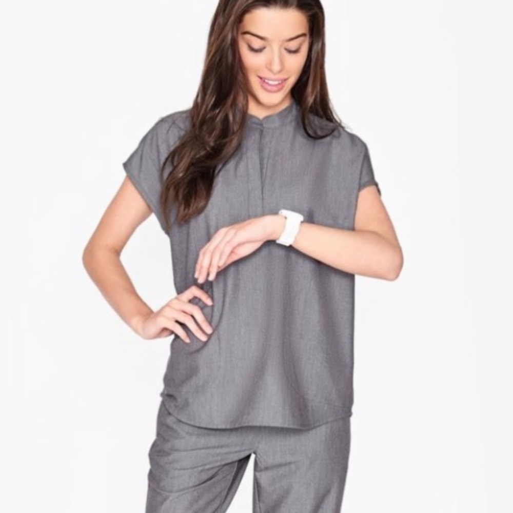Grey Figs scrub set
